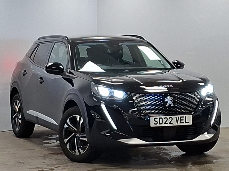 Peugeot 2008 1.2 Puretech Allure Premium Black