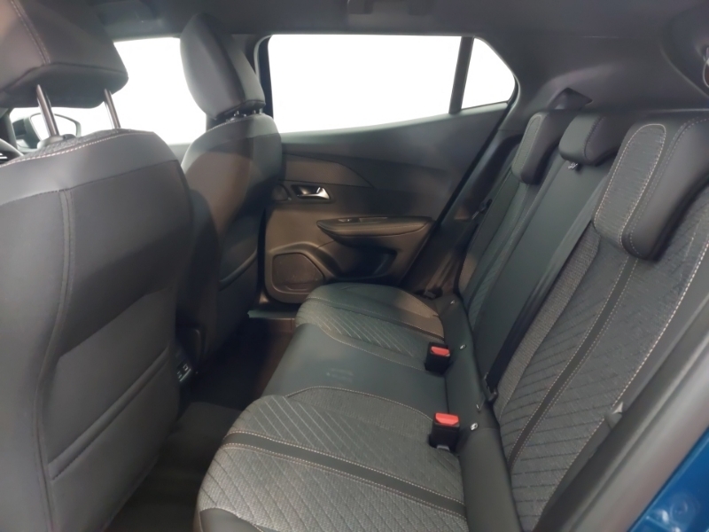 Peugeot 2008 1.2 Puretech Allure Blue #6