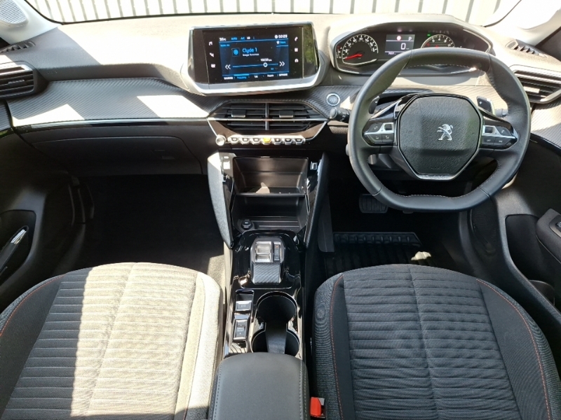 Peugeot 208 1.2 Puretech 100 Active Premium Eat8 Black #3