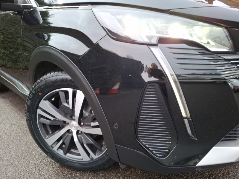 Peugeot 3008 Hatchback Red #9