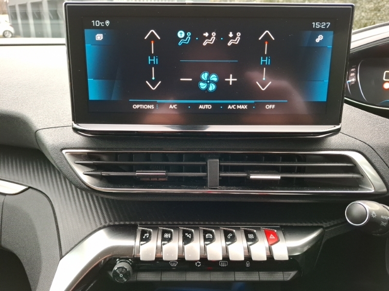 Peugeot 3008 Hatchback Red #16