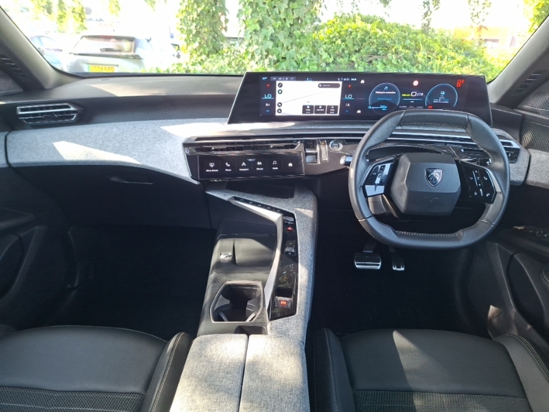 Peugeot 3008 157Kw Allure 73Kwh Blue #3