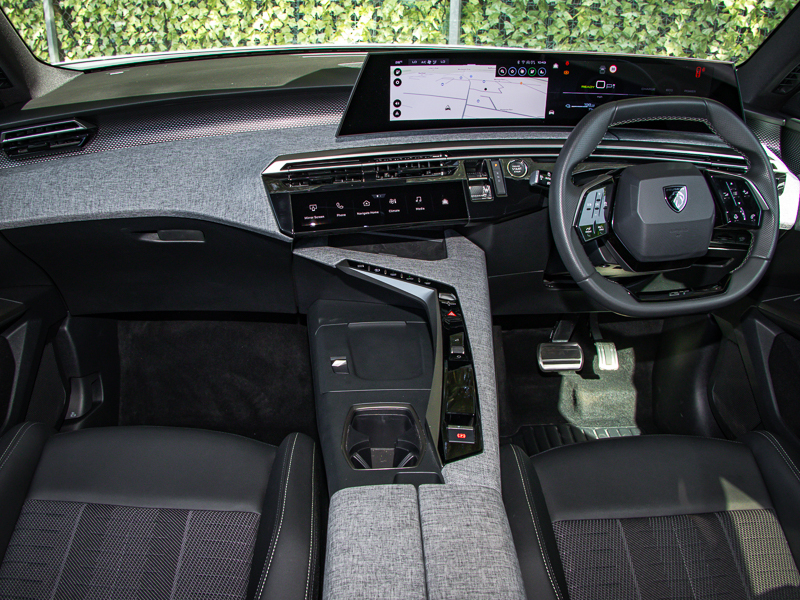 Peugeot 3008 157Kw Gt 73Kwh White #5