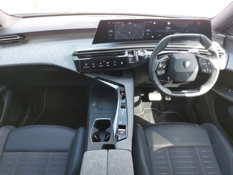 Peugeot 3008 1.2 Hybrid 145 Gt E-dsc6 Grey #3