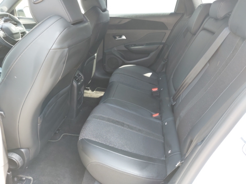 Peugeot 308 1.2 Hybrid 136 Gt E-dsc6 White #6