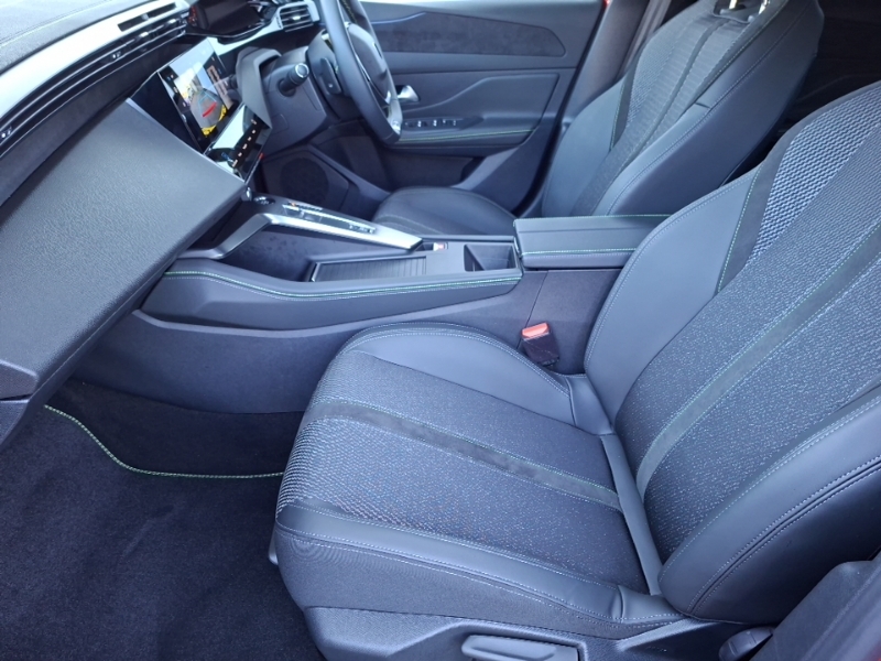 Peugeot 308 1.5 Bluehdi Gt Eat8 Red #5