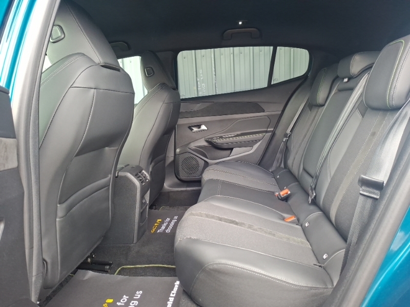 Peugeot 408 1.2 Hybrid 136 Gt E-dsc6 Blue #6