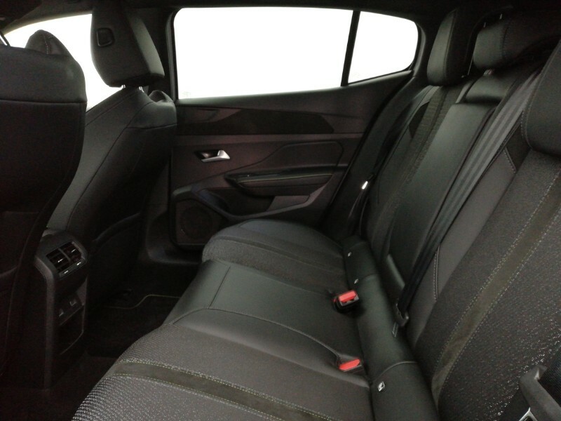 Peugeot 408 1.2 Hybrid 136 Gt E-dsc6 White #6