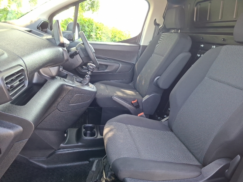 Peugeot Partner 1.5 Bluehdi 100 Professional Van Grey #5