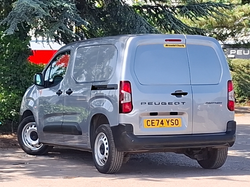Peugeot Partner 1.5 Bluehdi 100 Professional Van Grey #2
