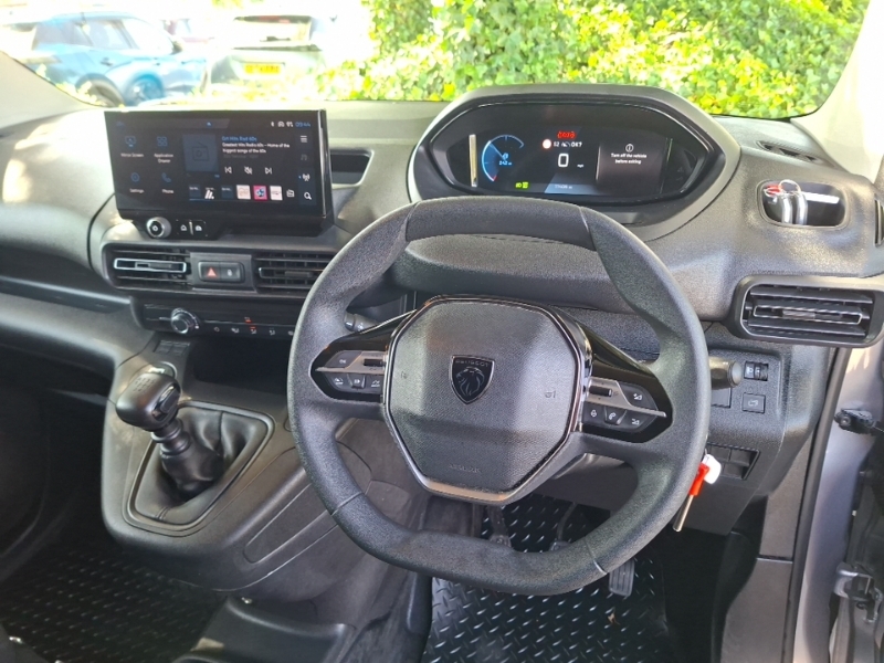 Peugeot Partner Professional White #8
