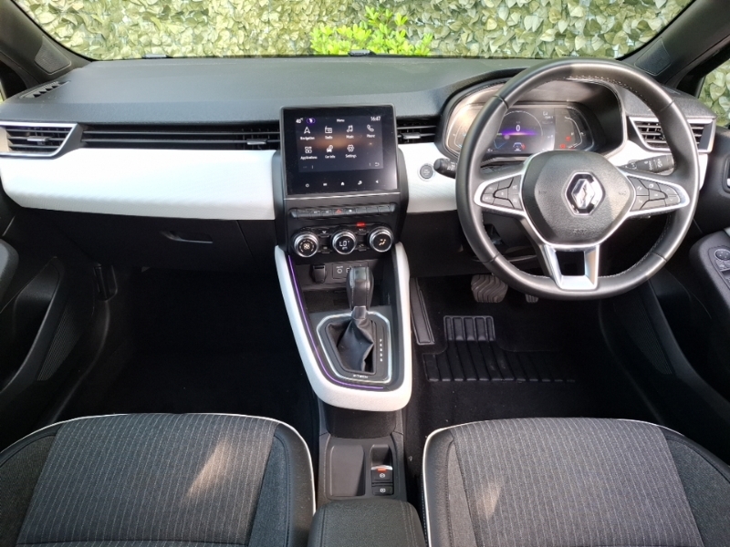 Renault Clio 1.6 E-tech Hybrid 140 S Edition Black #3