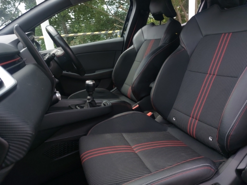 Renault Clio 1.0 Tce 90 Rs Line Black #5