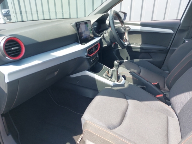 Seat Arona 1.0 Tsi 115 Fr White #5