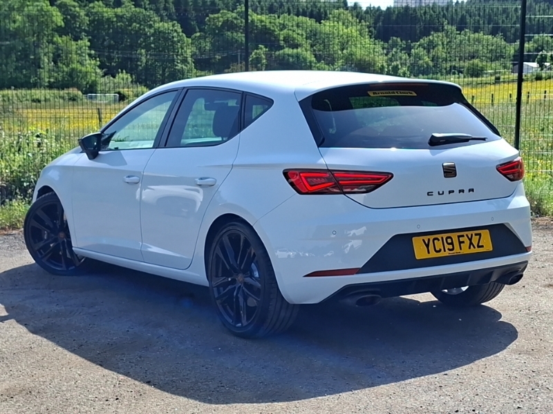 Seat Leon 2.0 Tsi 290 Cupra Ez Dsg White #2