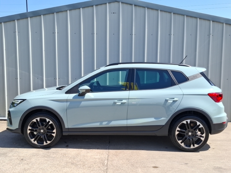 Seat Arona 1.0 Tsi 115 Fr Sport Dsg Grey #4
