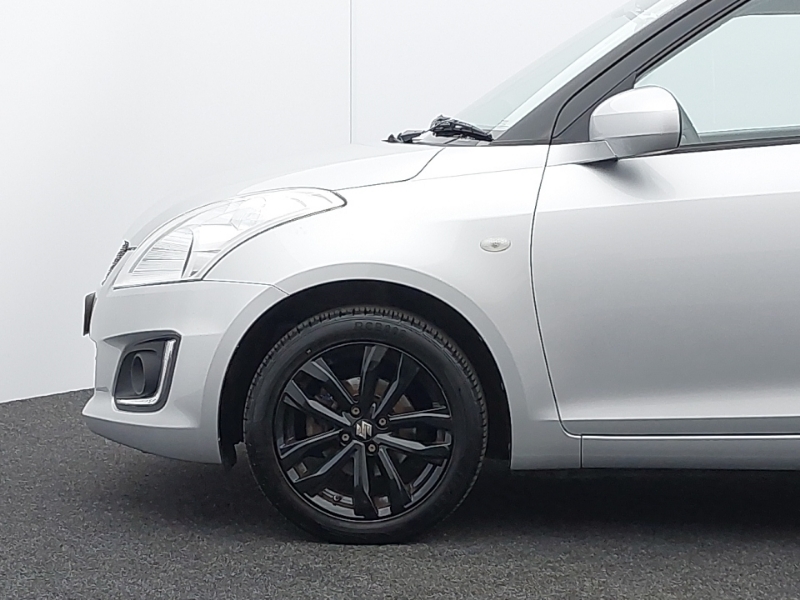 Suzuki Swift Suzuki Swift Sz-l Orange #19