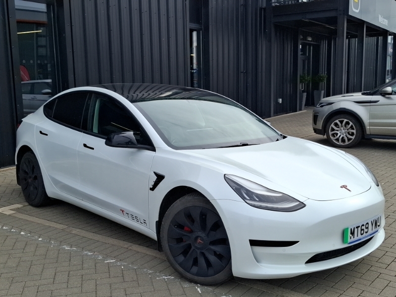 Tesla Model 3 Standard Plus White