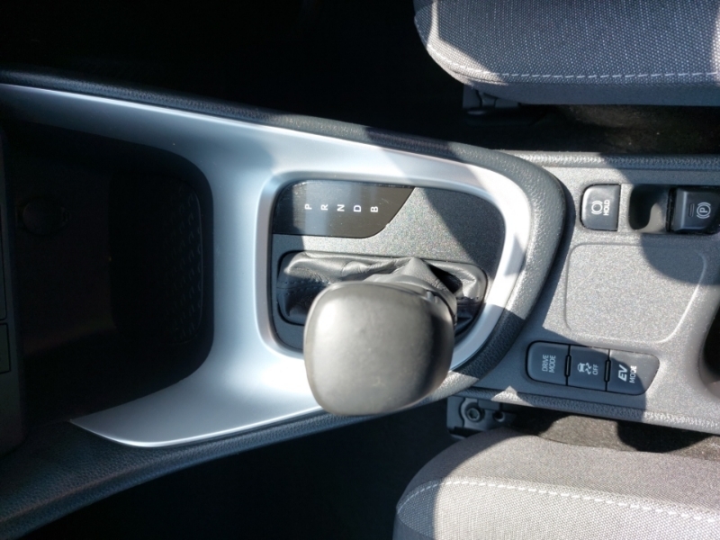 Toyota Yaris Excel Black #15