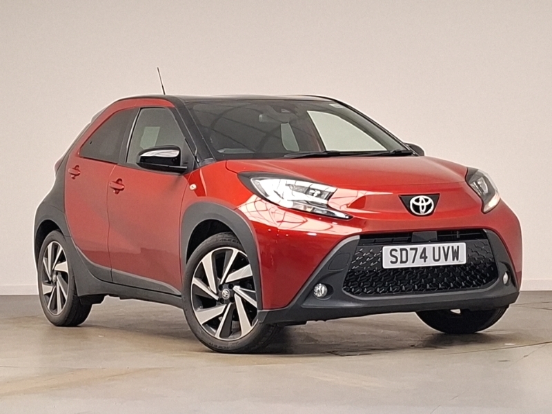 Toyota Aygo X 1.0 Vvt-i Edge Red