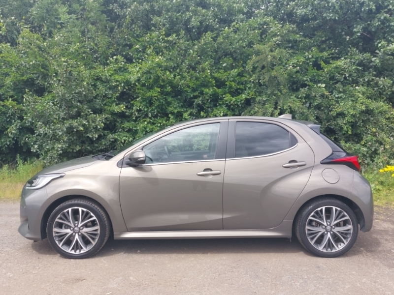 Toyota Yaris 1.5 Hybrid Excel Cvt CA23OML Brown #4