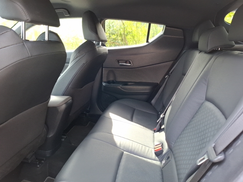 Toyota C-Hr 1.8 Hybrid Excel Cvt Jbl White #6