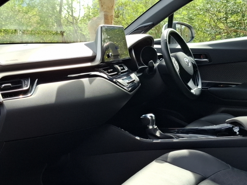 Toyota C-Hr 1.8 Hybrid Excel Cvt Jbl White #5