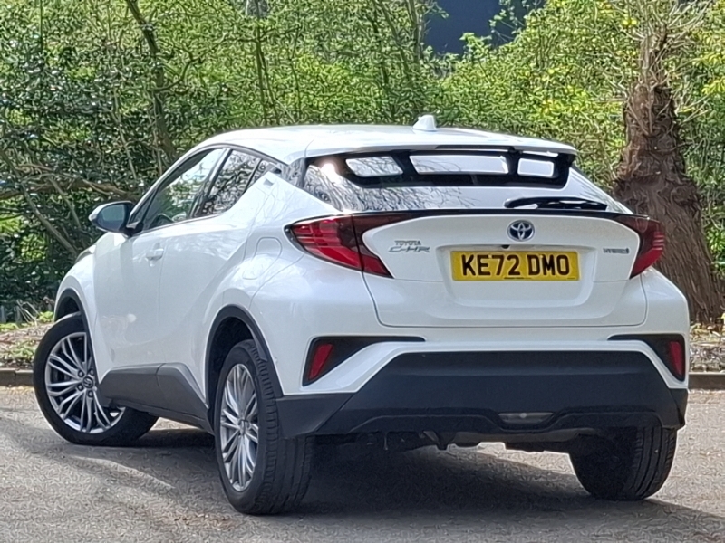 Toyota C-Hr 1.8 Hybrid Excel Cvt Jbl White #2