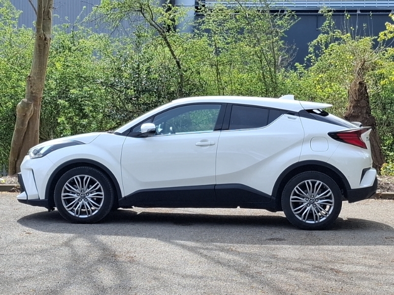 Toyota C-Hr 1.8 Hybrid Excel Cvt Jbl White #4