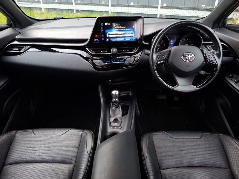 Toyota C-Hr 1.8 Hybrid Icon Cvt White #3