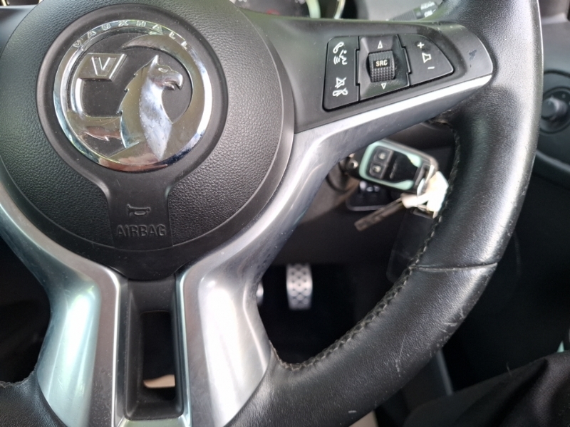 Vauxhall Adam 1.2 Energised 69 Bhp White #13