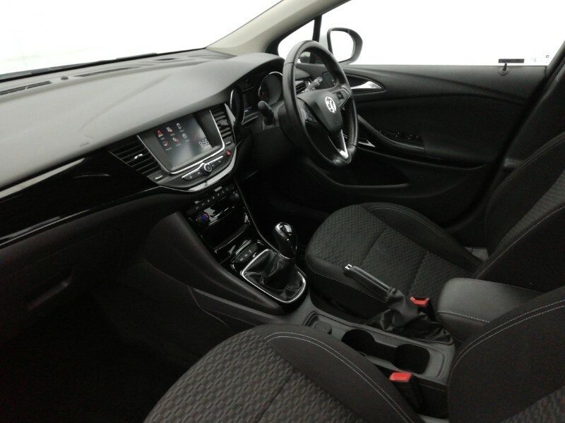 Vauxhall Astra 1.4T 16V 150 Sri White #5