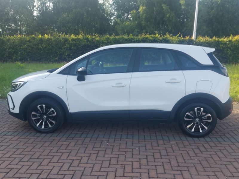 Vauxhall Crossland 1.2 Design White #4