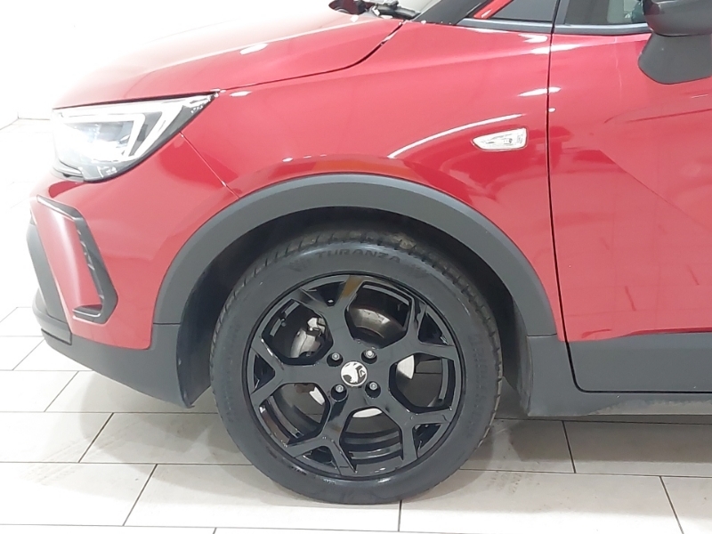 Vauxhall Crossland Hatchback Ultimate Red #19