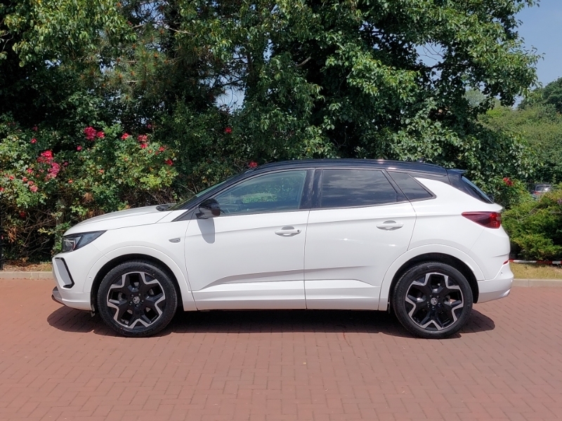 Vauxhall Grandland 1.2 Turbo Ultimate White #4