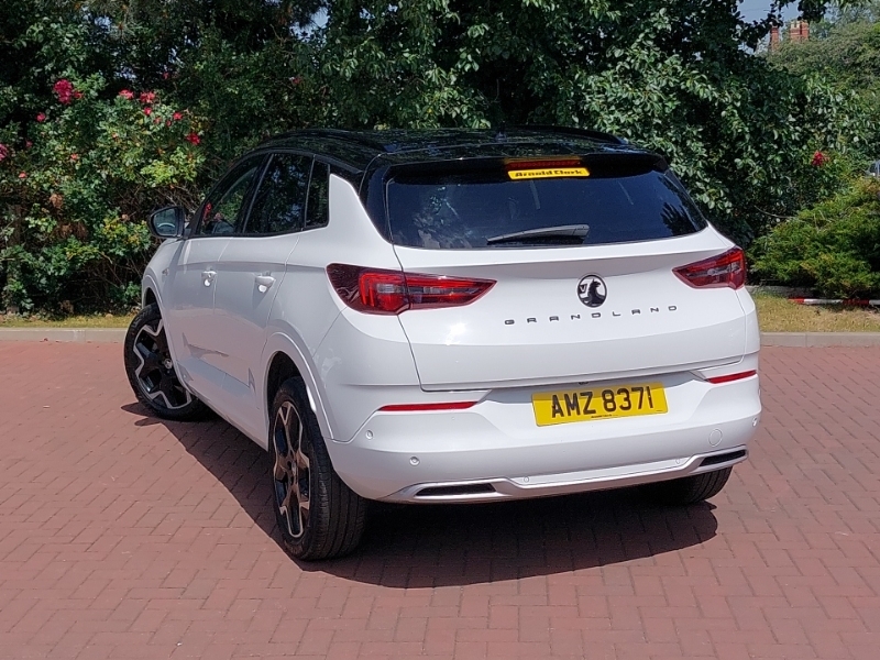 Vauxhall Grandland 1.2 Turbo Ultimate White #2