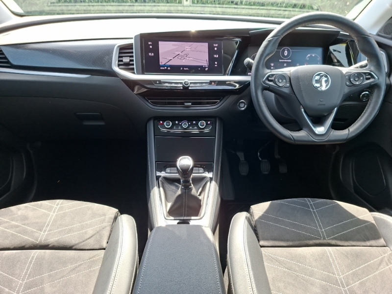 Vauxhall Grandland 1.2 Turbo Ultimate White #3