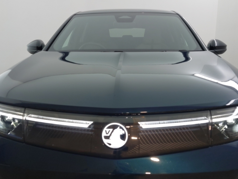 Vauxhall Grandland Ultimate Black #12