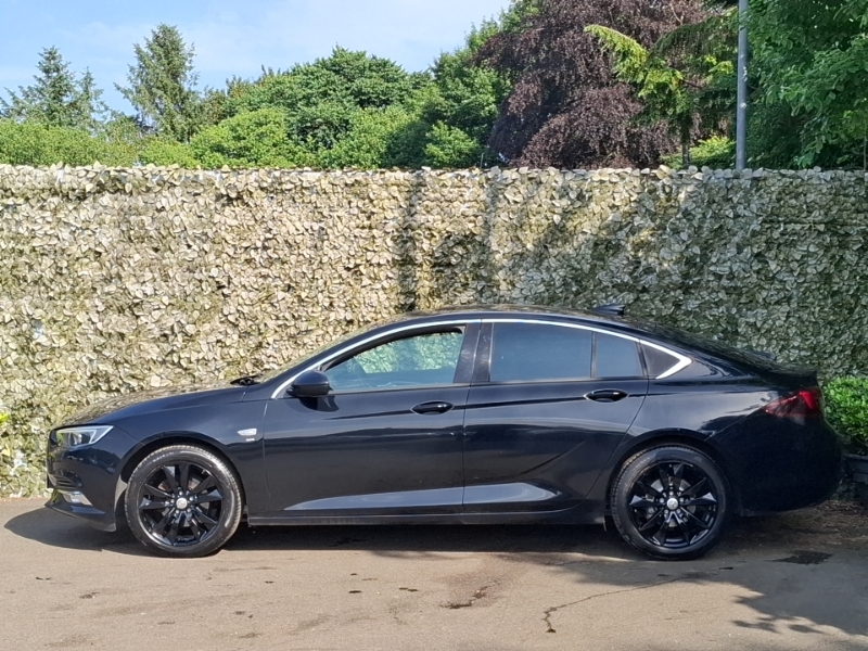 Vauxhall Insignia 1.5T Sri Black #4
