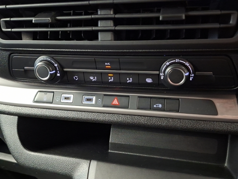 Vauxhall Vivaro 1.5 Turbo D  #15