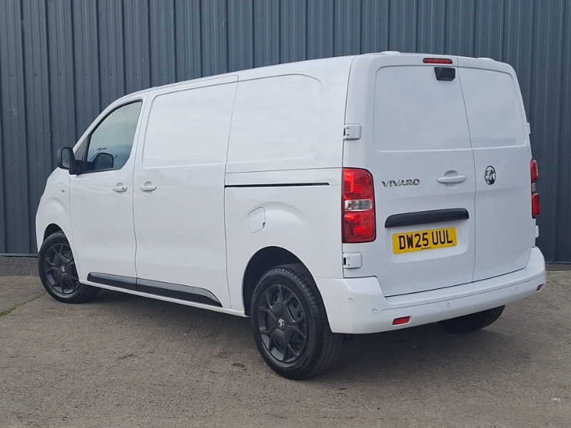 Vauxhall Vivaro 1.5 Turbo D 120 Pro H1 Van White #2