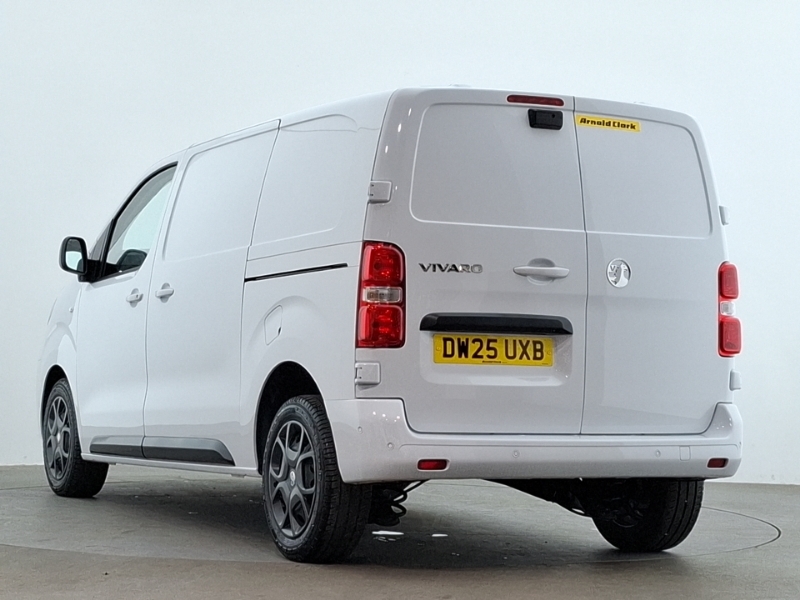 Vauxhall Vivaro 1.5 Turbo D 120 Pro H1 Van White #2