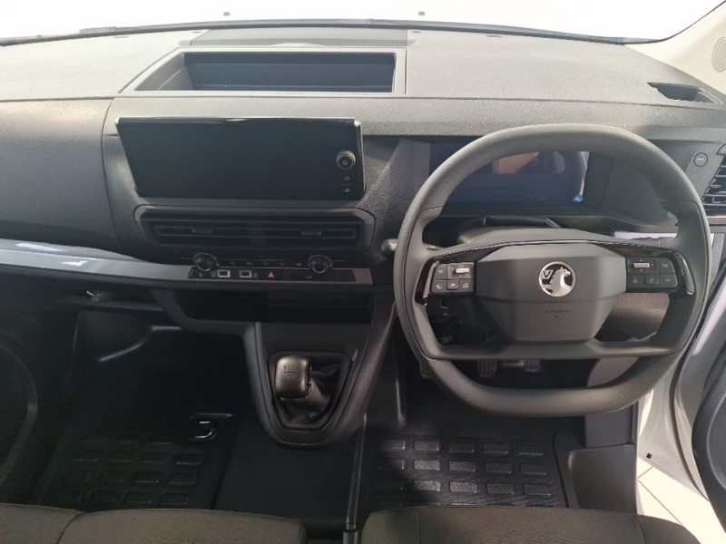 Vauxhall Vivaro 1.5 Turbo D 120 Pro H1 Van White #3