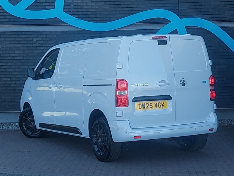 Vauxhall Vivaro 1.5 Turbo D 120 Pro H1 Van White #2