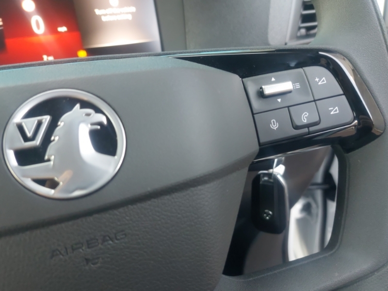 Vauxhall Vivaro XL 2.0Td 145Ps Pro Grey #12