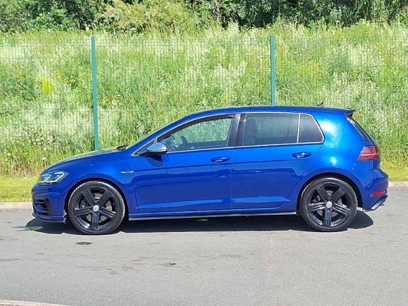 Volkswagen Golf 1.4 Tsi Se Nav Black #4
