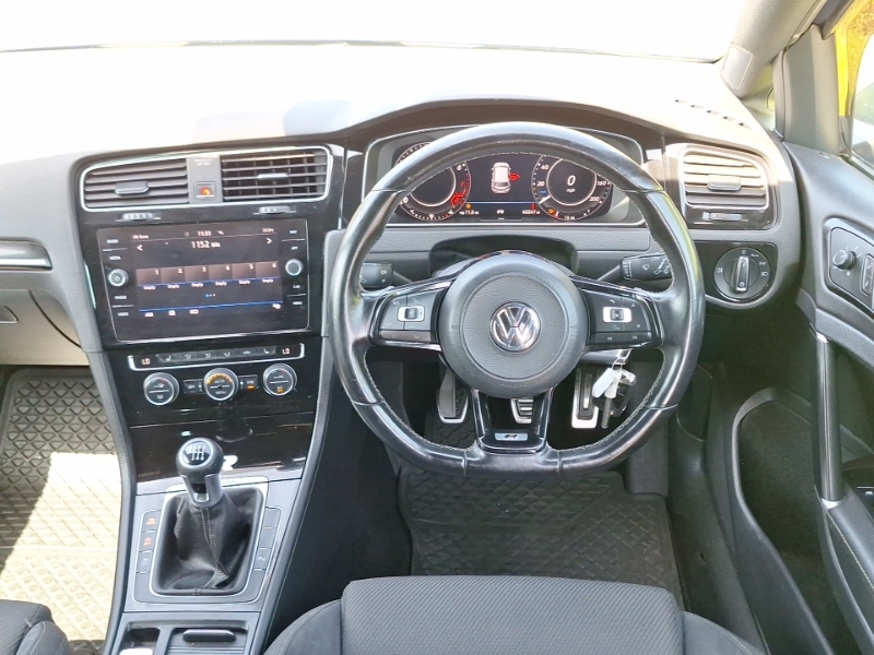 Volkswagen Golf 1.4 Tsi Se Nav Black #8
