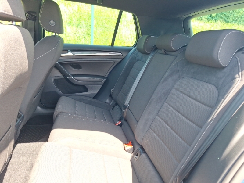 Volkswagen Golf 1.4 Tsi Se Nav Black #6