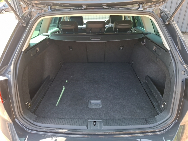 Volkswagen Passat Tdi Evo Se Nav Blue #18