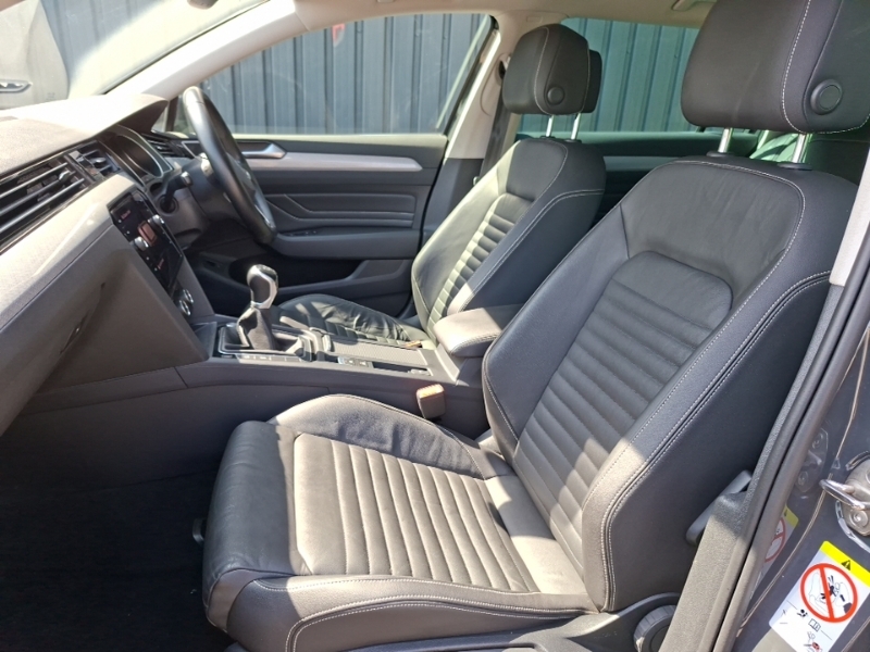 Volkswagen Passat 1.5 Tsi Evo Sel Grey #5